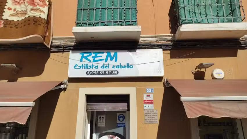 REM ESTILISTA DEL CABELLO