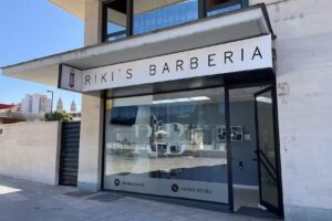 RIKI’S BARBERÍA