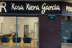 Rosa Riera Garcia Perruquers