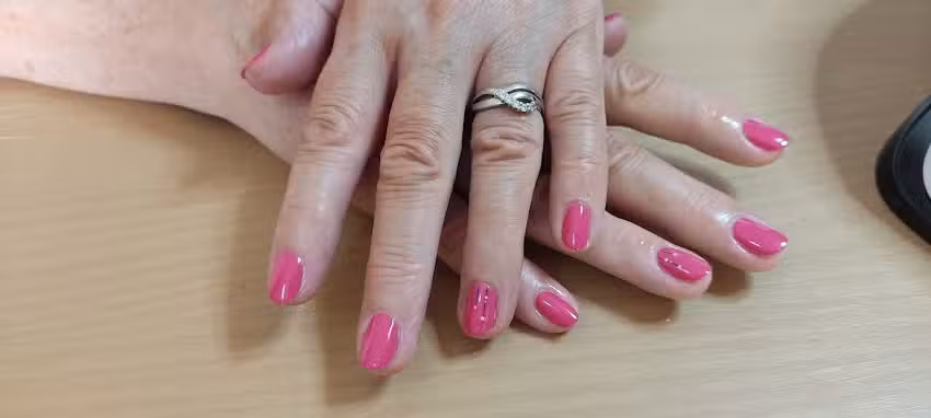 Roxele Peluquer&iacute;a hairdressing & Nails