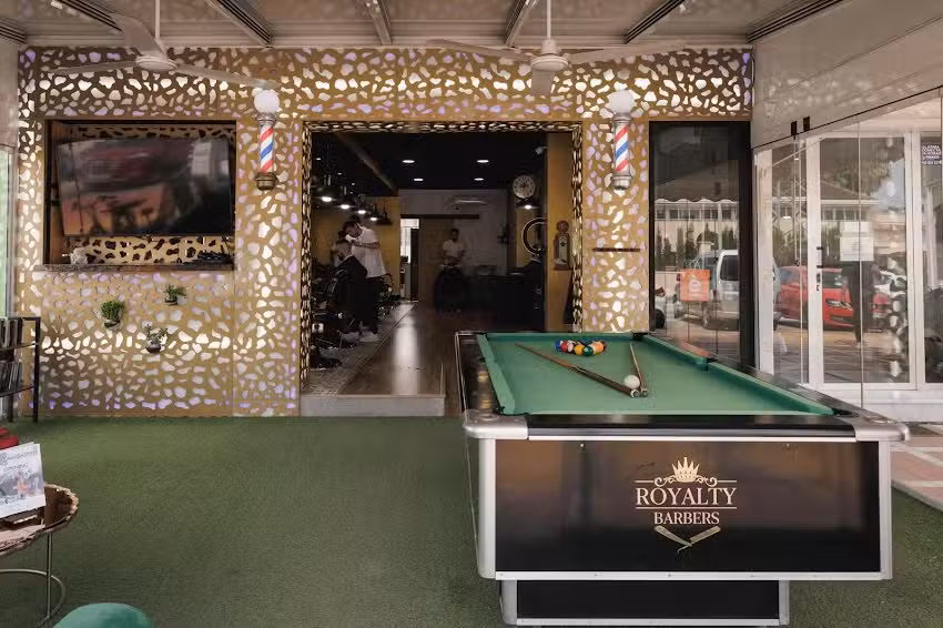 Royalty barbers
