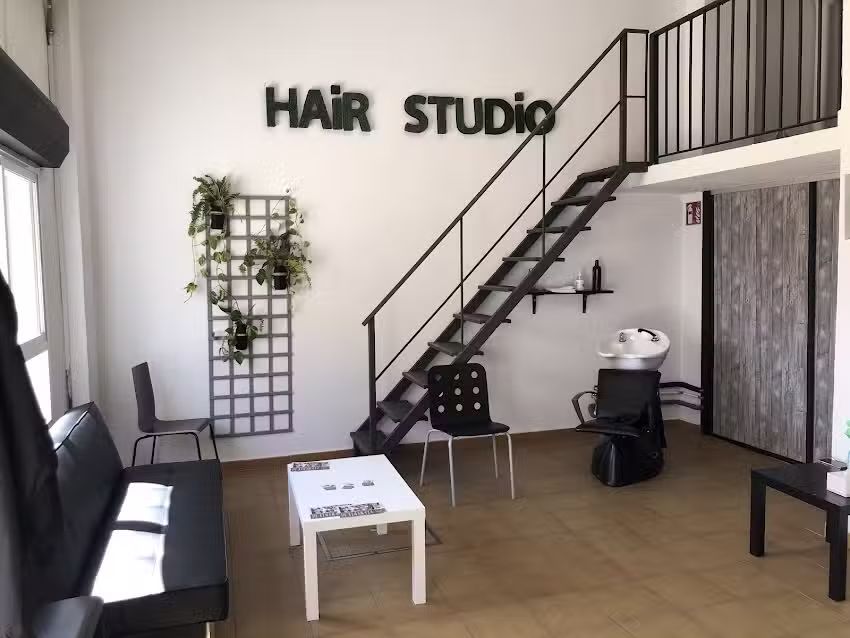 Ruben Diaz Hair Studio