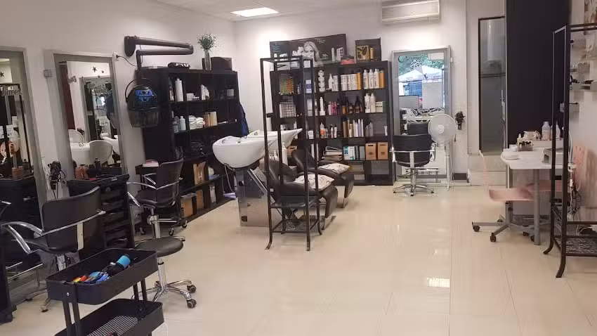 Saló de Bellesa Roxana