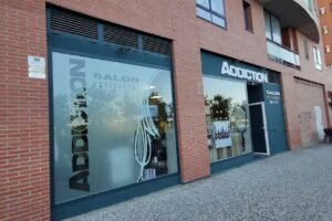 SALON ADDICTION