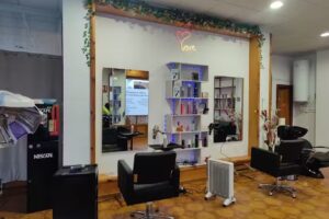 Salon de belleza A & A