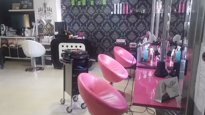 Salón de Belleza Cristina Reyes
