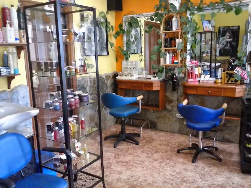 Sal&oacute;n De Belleza Y Peluquer&iacute;a Roc&iacute;o