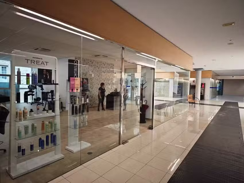 Salón de peiteado Oriola Unisex