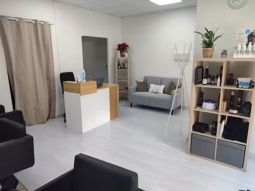Sal&oacute;n de peluquer&iacute;a Lorena &Aacute;lvarez