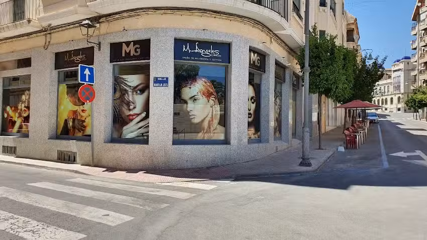 Sal&oacute;n Mar&iacute;a &Aacute;ngeles Garc&iacute;a