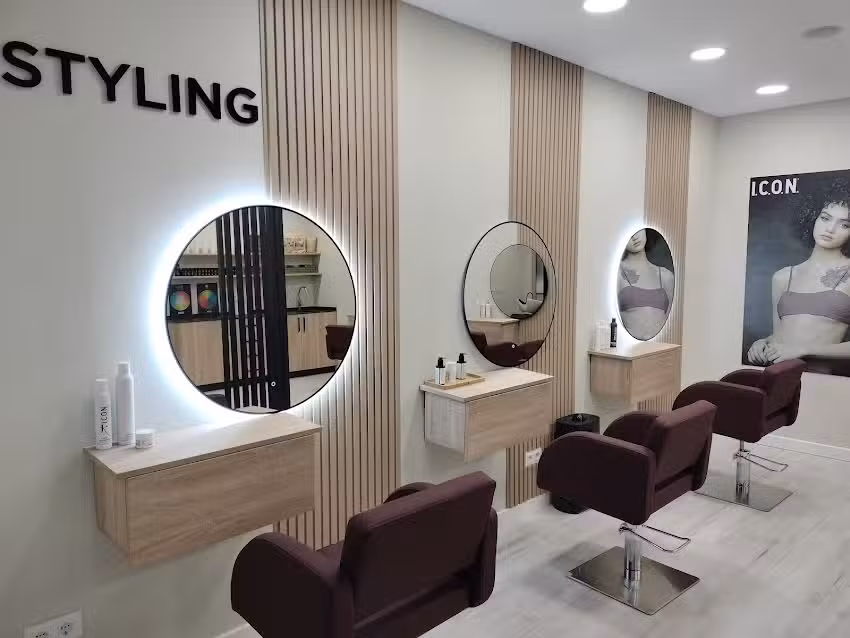 Sal&oacute;n Peluquer&iacute;a Javi Nieto