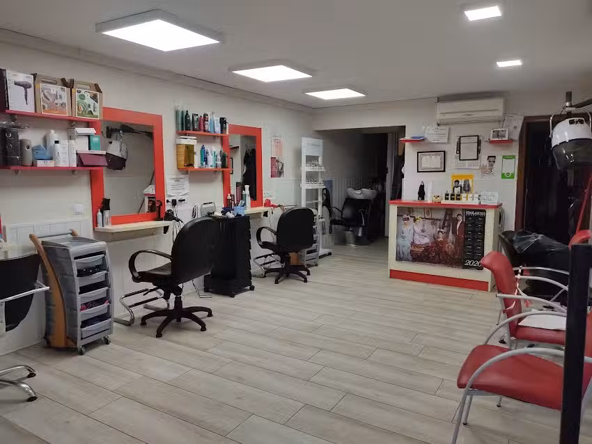 Saray Peluquer@s Rosalejo