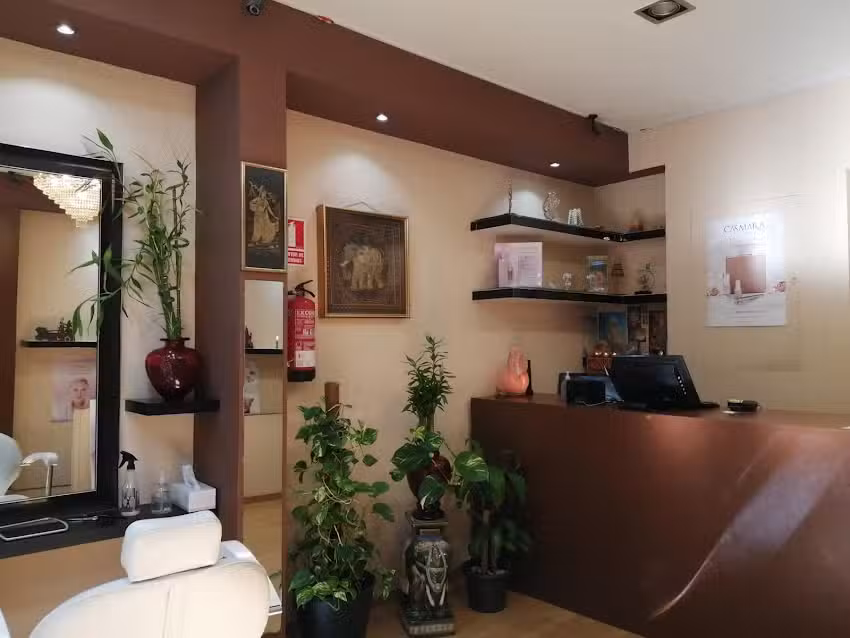 Savarna Centro de Est&eacute;tica India | Depilaci&oacute;n con Hilo Madrid