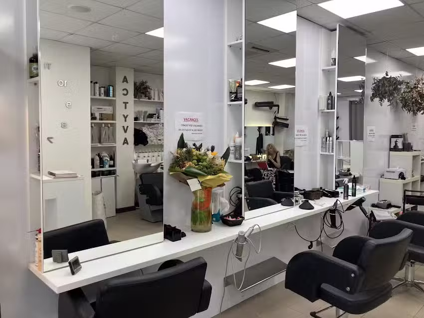 SENSACIONS Perruqueria i Est&egrave;tica
