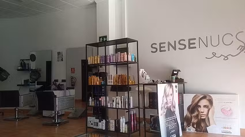 Sensenucs Estilistes Unisex