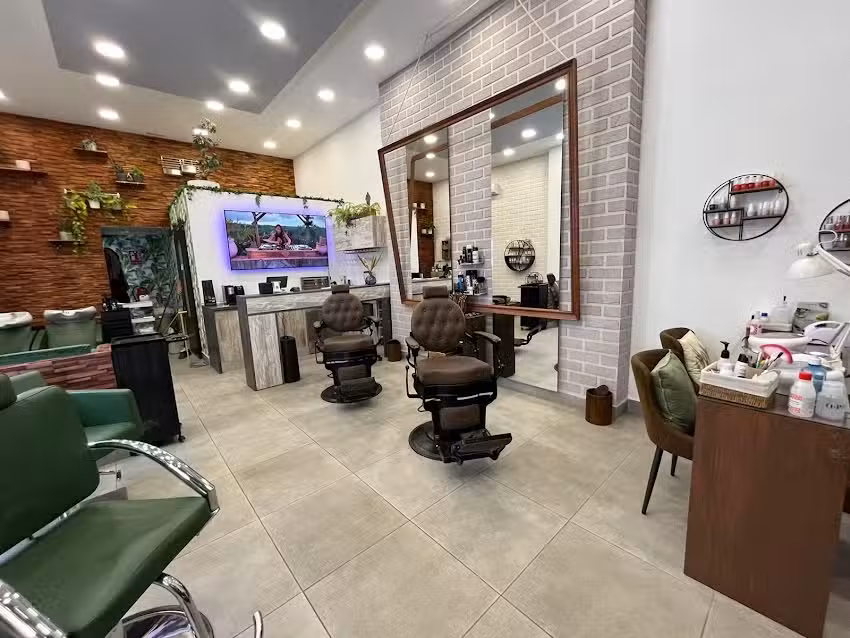 She & He Hair and Beauty Salon