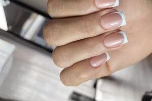 Shely Nails artirts
