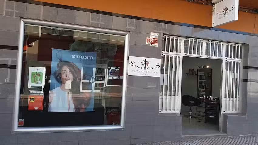 Simbiosis Salon de Belleza Est&eacute;tica y Peluqueria