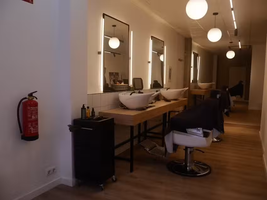 Skull Barber Shop Lleida