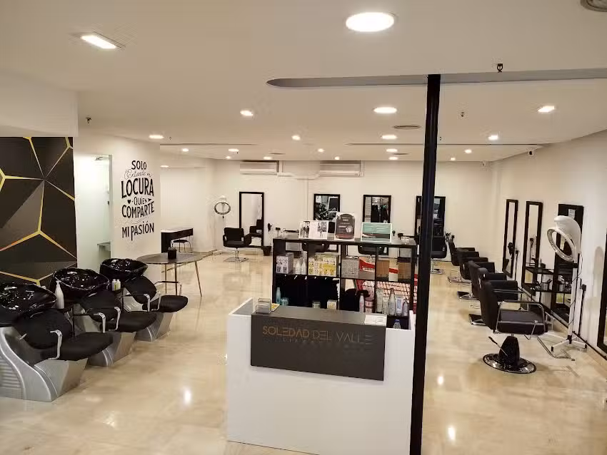 Soledad del valle lifestyle C.C La Dehesa