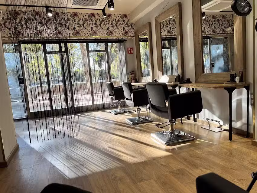 Solena Salon