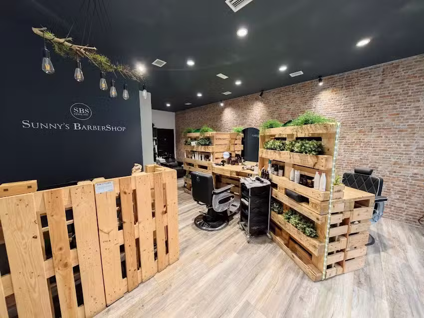 Sunny&rsquo;s BarberShop