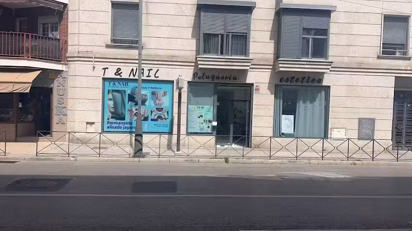 T&Nail