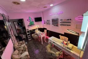 The barber shop toño