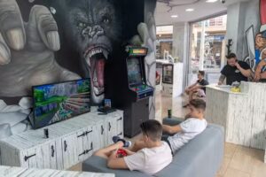 The Monkey Barbershop Llíria
