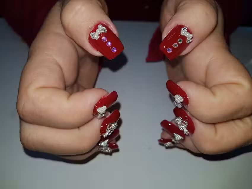 The Nany &ndash; Peluqueria Latina