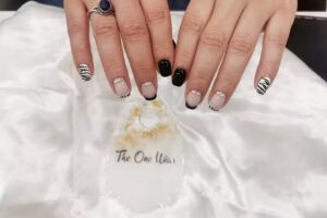 The One peluquería & uñas