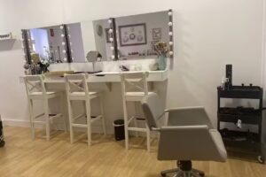 Toñi Espin Hair and Makeup