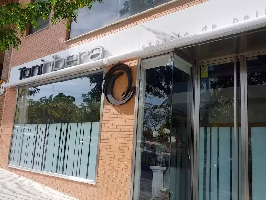 Toni Ribera · Espacio de belleza