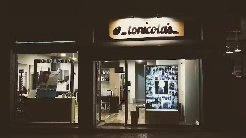 @_tonicolás_