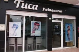 Tuca Peluqueros