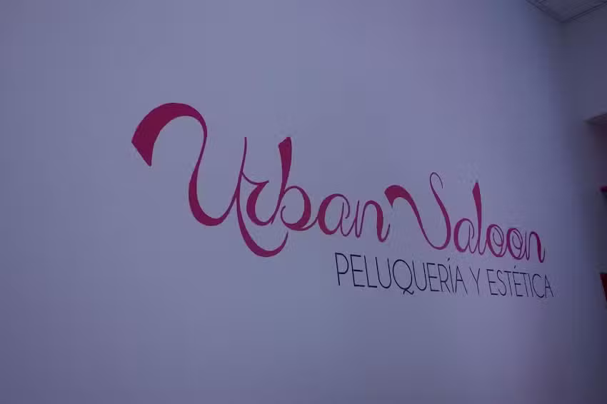 Urban Saloon Peluquería y Estética