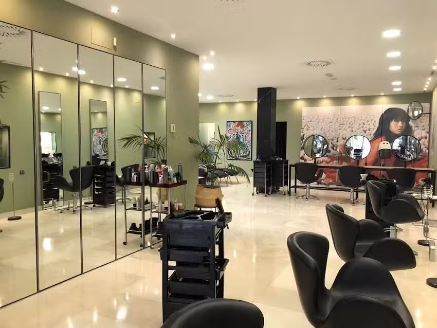 V&M Peluqueros