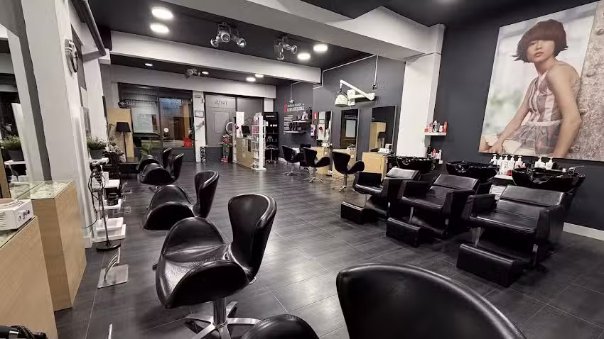 V&M Peluqueros