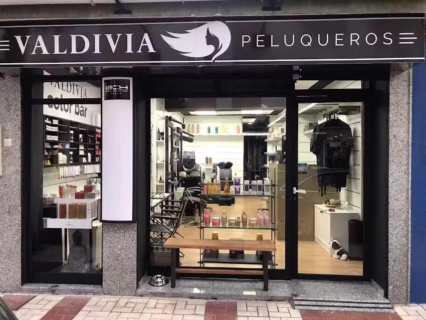 VALDIVIA PELUQUEROS