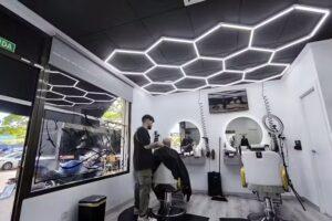 Venom barber