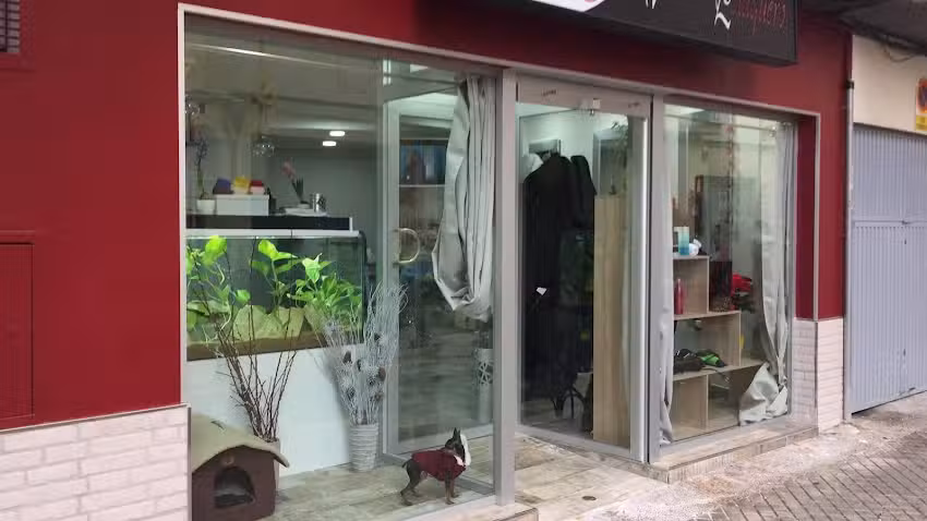 Versus Peluqueros