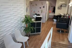 WELCOME PELUQUERIA UNISEX