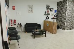 YANES BARBER