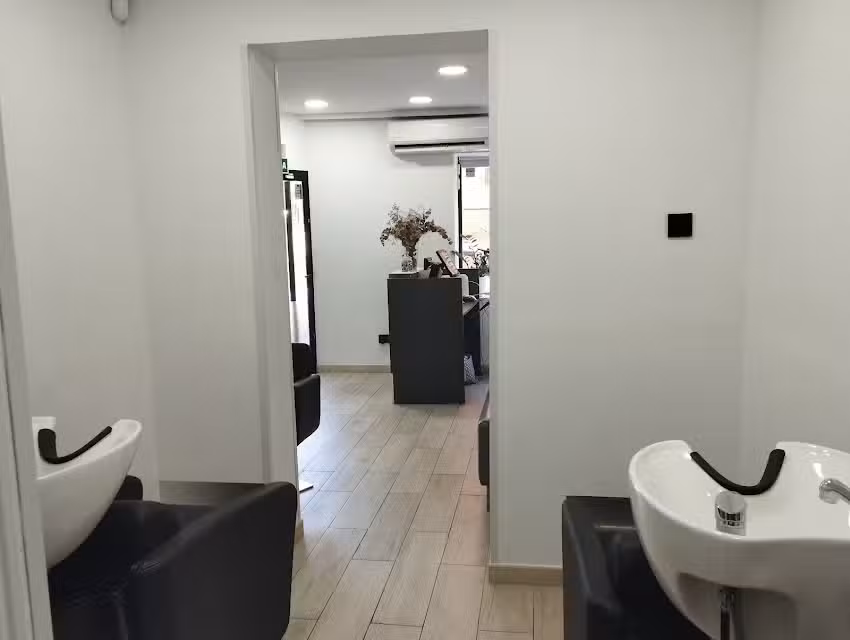 YC Peluqueros