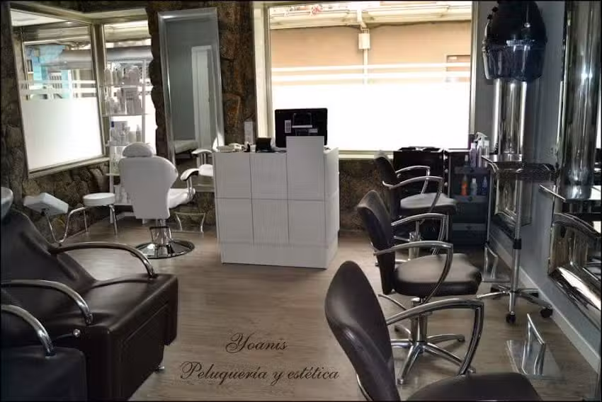 Yoanis Peluquer&iacute;a & est&eacute;tica
