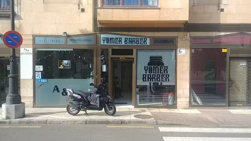 Yoiner barber