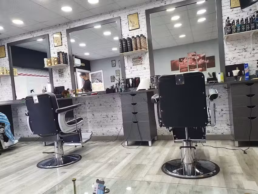 Yus Barber