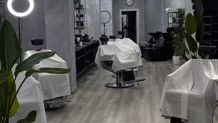 Yzée Male Club | Alicante | Barber