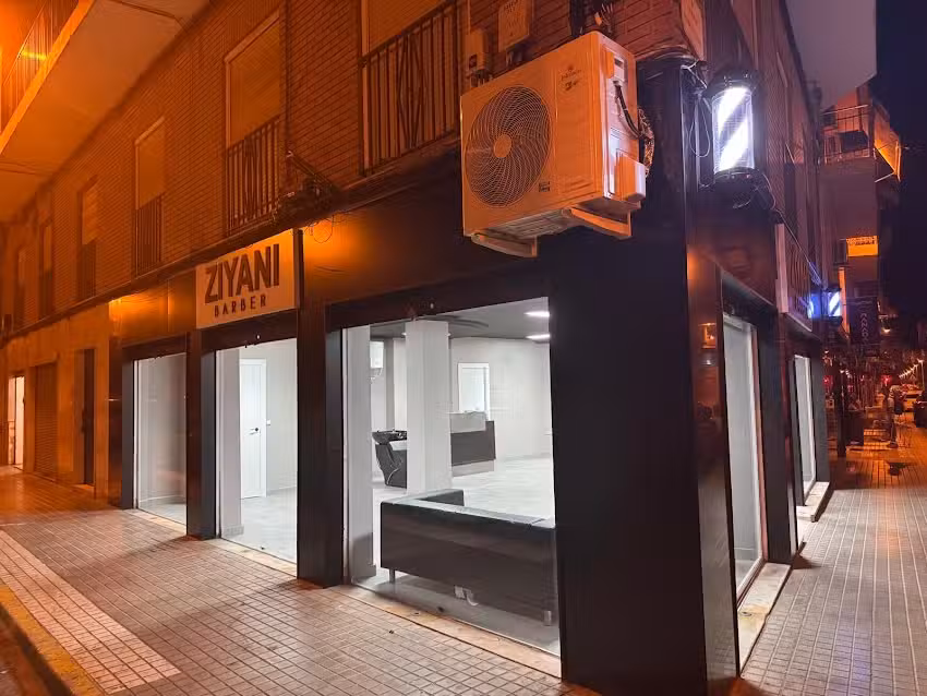 Ziyani Barber