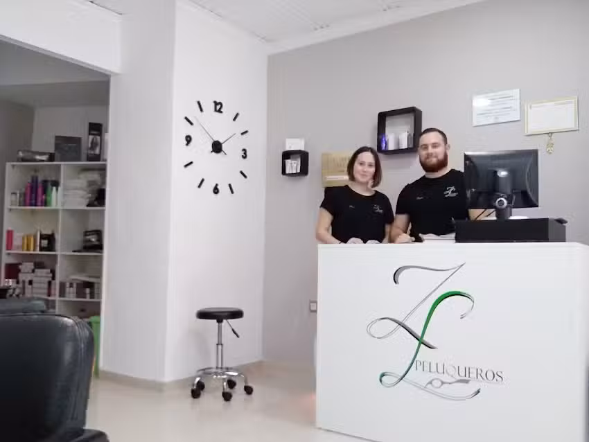 ZL PELUQUEROS